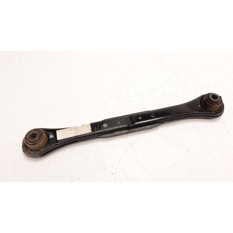 Recambio de brazo suspension inferior trasero izquierdo para land rover freelander (lr2) 2.2 td4 cat referencia OEM IAM 5A994B L