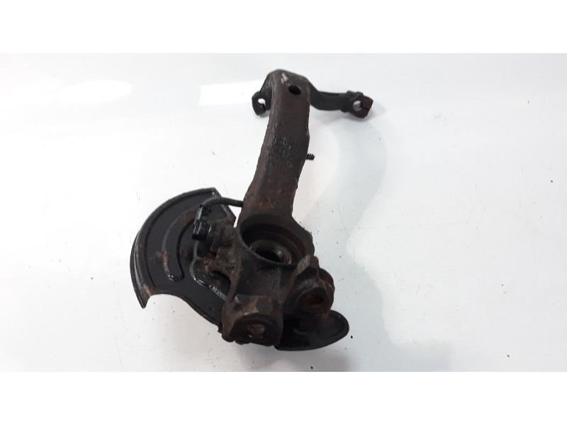 Recambio de mangueta delantera derecha para audi a4 avant (b5) 1.9 tdi referencia OEM IAM 8D0407258AD  