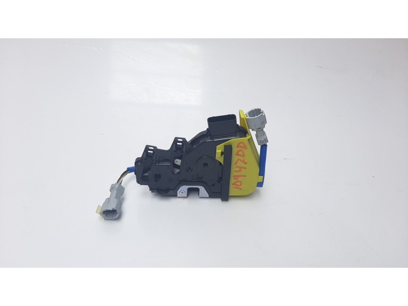 Recambio de cerradura puerta delantera derecha para kia niro referencia OEM IAM 81320G5040  