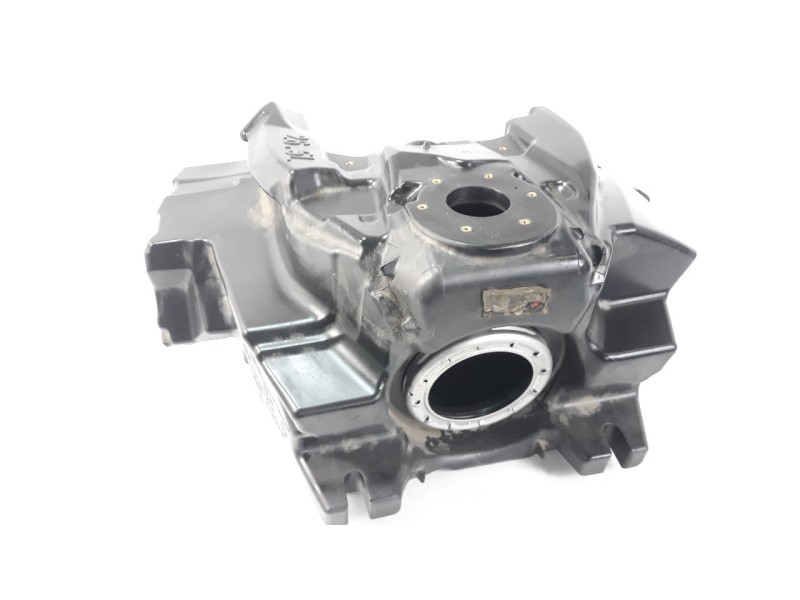Recambio de deposito combustible para bmw k 1600 gt/gtl referencia OEM IAM 16118564358  