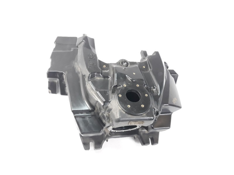 Recambio de deposito combustible para bmw k 1600 gt/gtl referencia OEM IAM 16118564358  