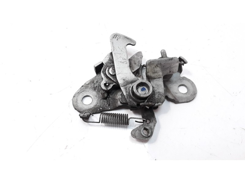 Recambio de cerradura capo para aixam uv/51/af0a s9 referencia OEM IAM 7700821017  