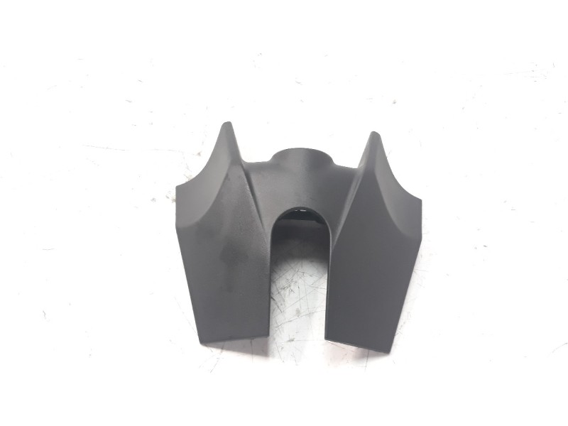 Recambio de moldura para ktm 390 duke referencia OEM IAM JP181220  