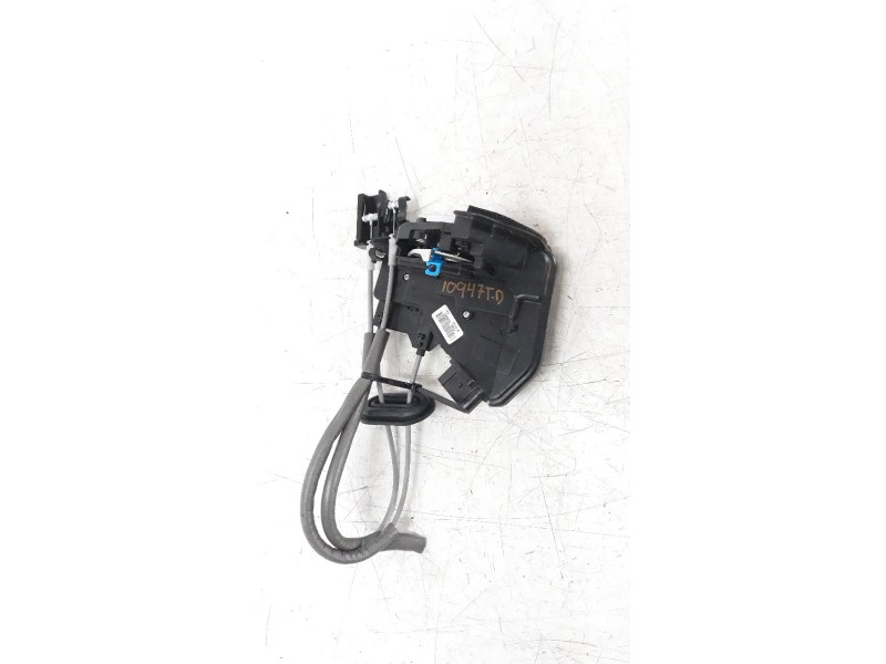 Recambio de cerradura puerta trasera derecha para kia niro referencia OEM IAM 81420G5000  