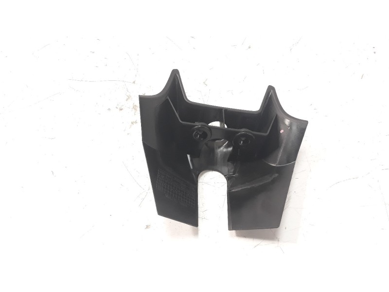 Recambio de moldura para ktm 390 duke referencia OEM IAM JP181220  