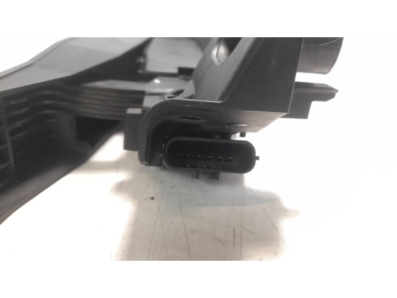 Recambio de pedal acelerador para volkswagen touran (1t3) 2.0 tdi referencia OEM IAM 1T1721503N  