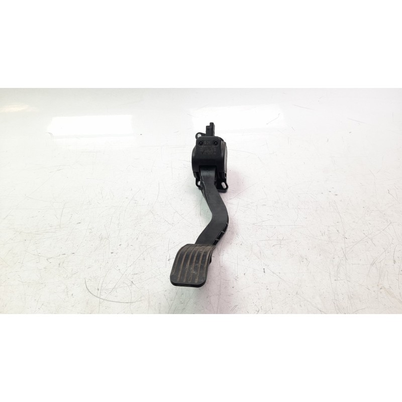 Recambio de potenciometro pedal para citroen c4 berlina 1.6 16v hdi referencia OEM IAM 9680565880 0280755041 