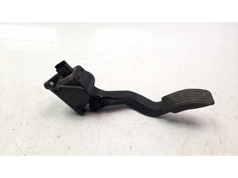 Recambio de potenciometro pedal para citroen c4 berlina 1.6 16v hdi referencia OEM IAM 9680565880 0280755041 