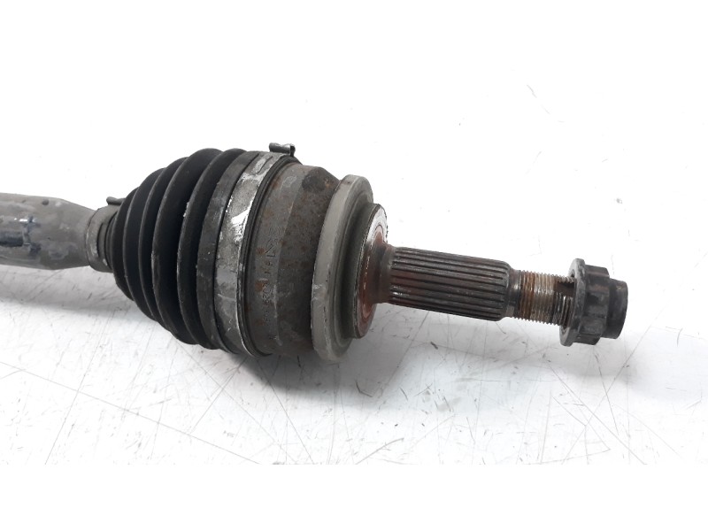 Recambio de transmision delantera derecha para toyota auris 1.4 turbodiesel cat referencia OEM IAM 434100F090 TO2363 