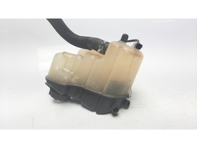 Recambio de deposito expansion para land rover freelander (lr2) 2.2 td4 cat referencia OEM IAM 6G918K218D2L4A  