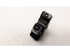 MANDO ELEVALUNAS DELANTERO DERECHO 83590G5910 