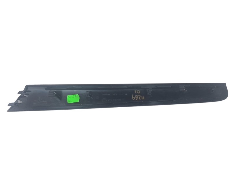 Recambio de moldura para seat alhambra (711) 1.4 16v tsi referencia OEM IAM 7N0867440  