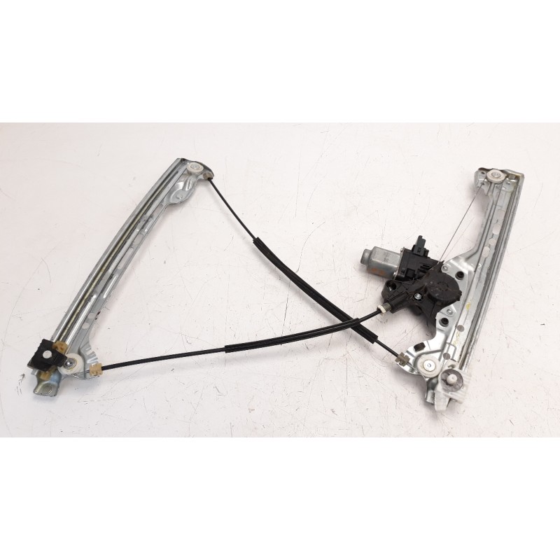 Recambio de elevalunas delantero izquierdo para renault megane iv grandtour 1.5 dci diesel fap energy referencia OEM IAM 8072159