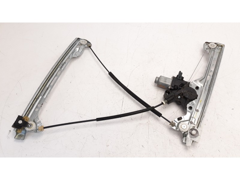 Recambio de elevalunas delantero izquierdo para renault megane iv grandtour 1.5 dci diesel fap energy referencia OEM IAM 8072159