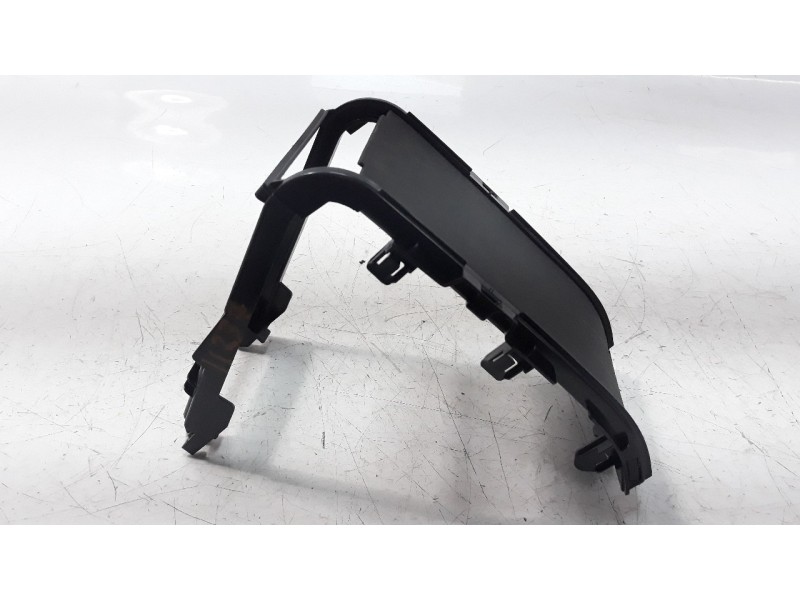 Recambio de moldura para peugeot 2008 (--.2013) 1.2 12v e-thp referencia OEM IAM 9678251577  