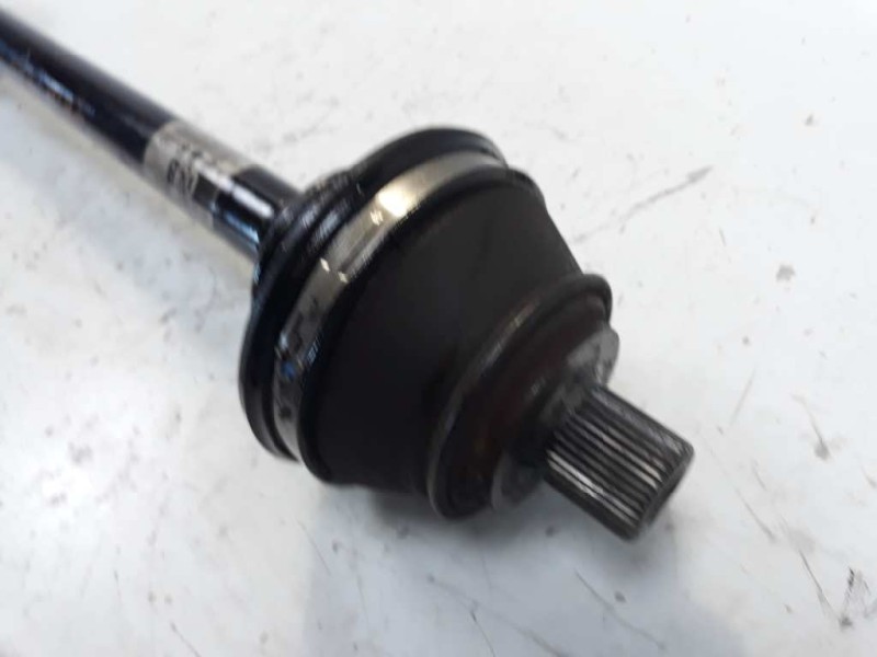 Recambio de transmision trasera derecha para audi a8 (4e2) 4.0 tdi quattro referencia OEM IAM 4E0501203B T78682 A2812