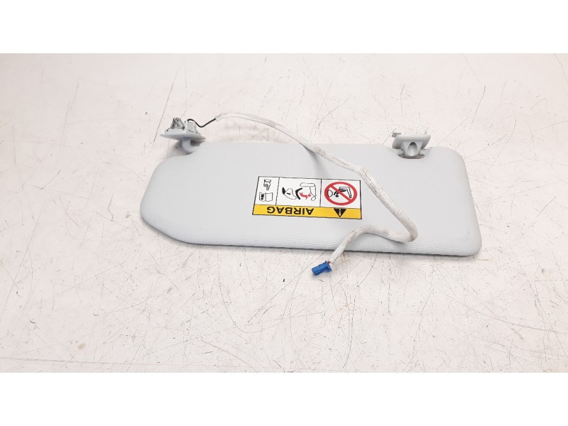 Recambio de parasol derecho para peugeot 308 referencia OEM IAM 98284441ZD  