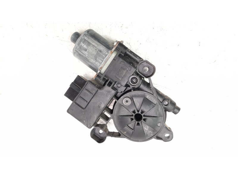 Recambio de motor elevalunas trasero izquierdo para volkswagen tiguan 2.0 tdi referencia OEM IAM 5Q0959407A  
