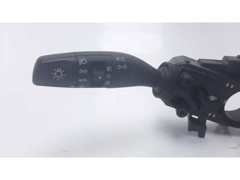 Recambio de mando multifuncion para kia niro referencia OEM IAM 93403G5960  