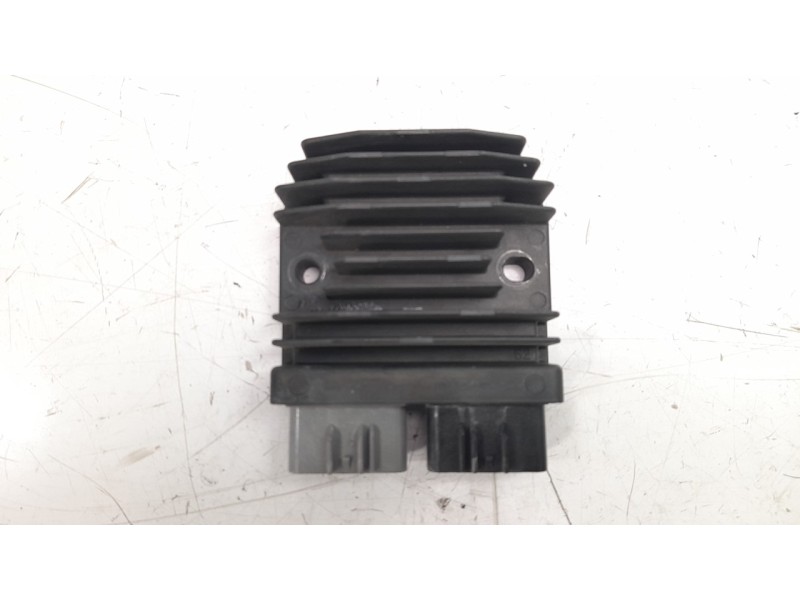Recambio de modulo electronico para honda cbr 650r referencia OEM IAM FH027AA  