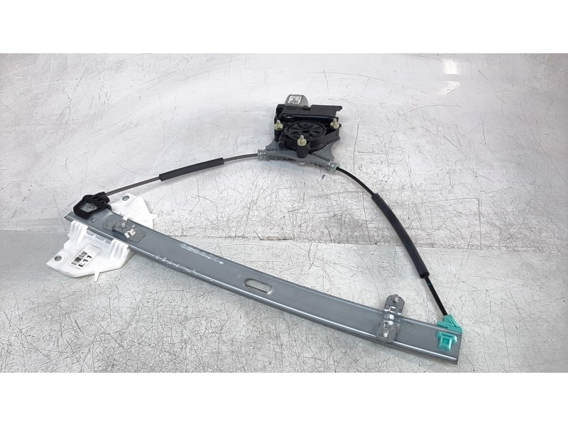 Recambio de elevalunas delantero izquierdo para kia stonic (ybcuv) 1.0 tgdi cat referencia OEM IAM 82401H8000  