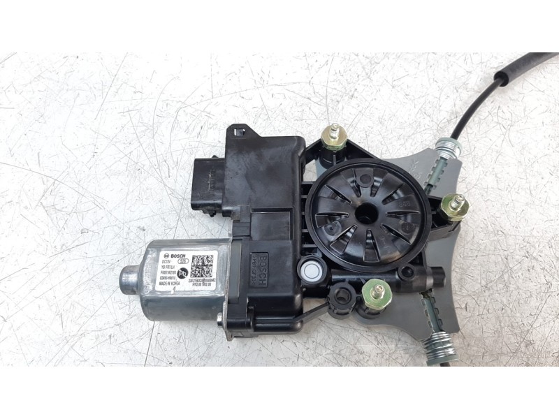 Recambio de elevalunas delantero izquierdo para kia stonic (ybcuv) 1.0 tgdi cat referencia OEM IAM 82401H8000  