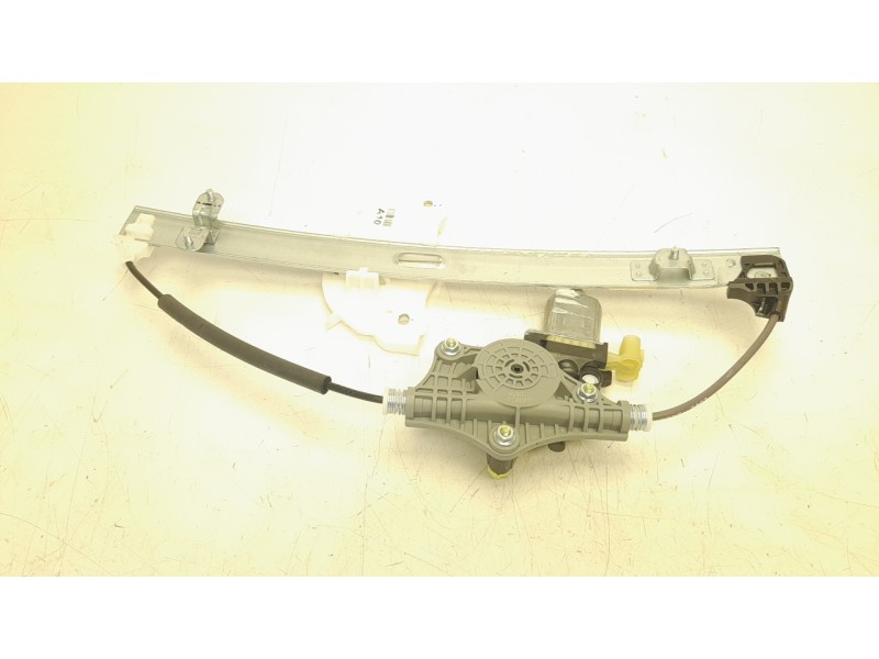 Recambio de elevalunas trasero izquierdo para kia stonic (ybcuv) 1.0 tgdi cat referencia OEM IAM 83401H8000  
