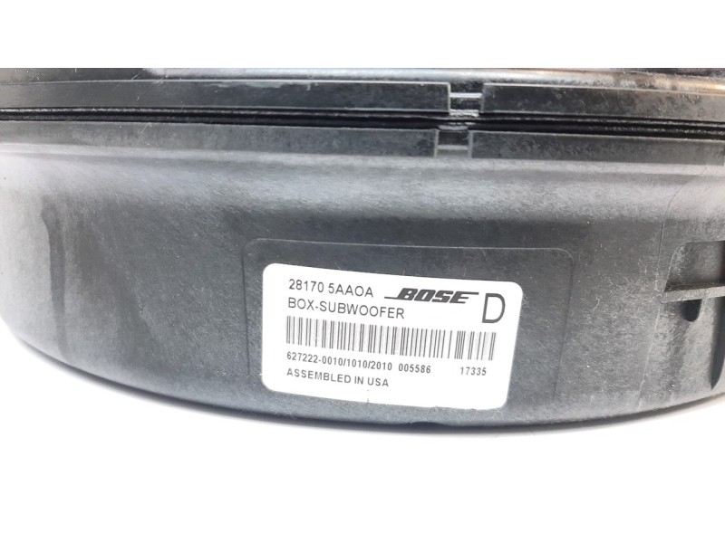 Recambio de subwoofer para nissan qashqai (j11) tekna referencia OEM IAM 281705AA0A  