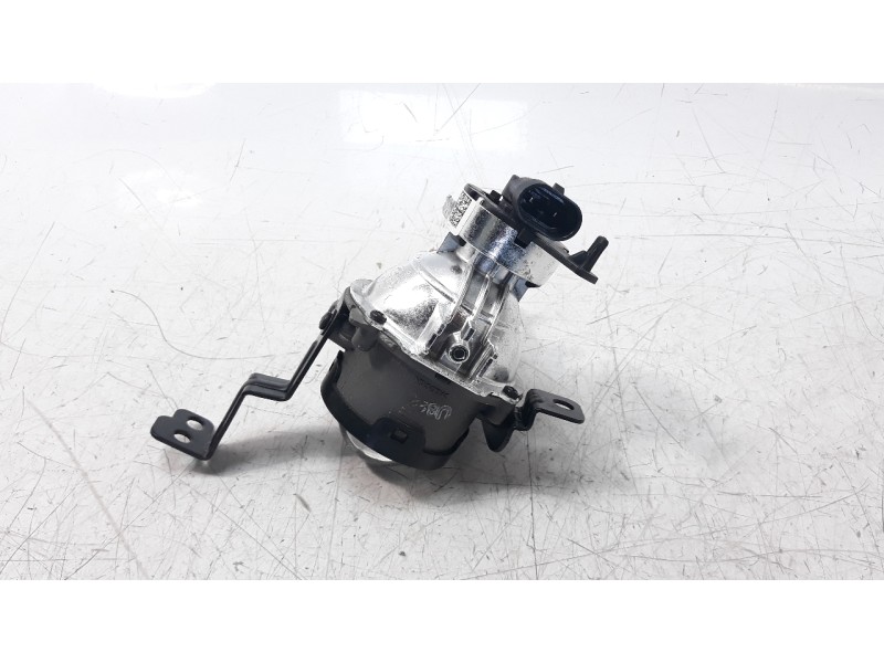 Recambio de faro antiniebla derecho para kia stonic (ybcuv) 1.0 tgdi cat referencia OEM IAM 92202D99006  