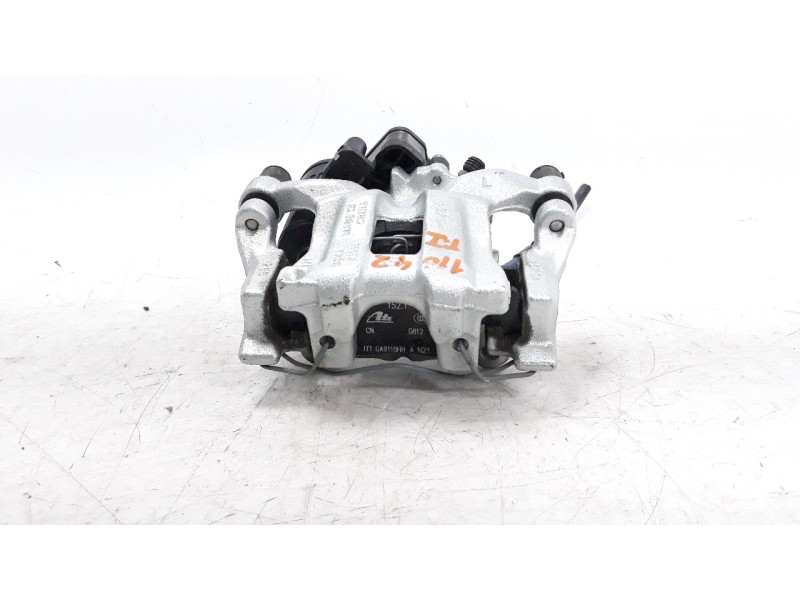 Recambio de pinza de freno trasera izquierda para mazda 3 berlina (bp) referencia OEM IAM BCKA26990B  