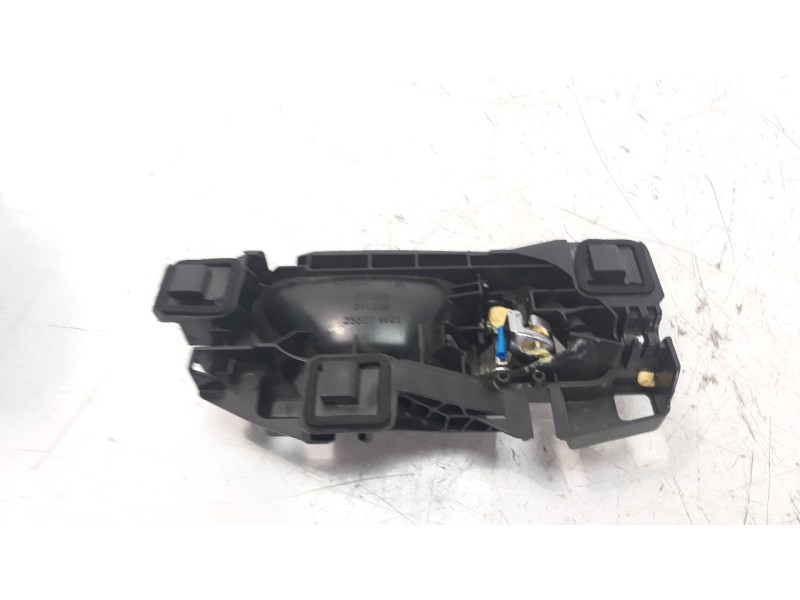 Recambio de maneta interior delantera izquierda para opel grandland x 1.2 referencia OEM IAM 25527W01  