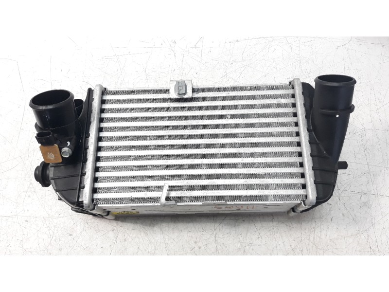 Recambio de intercooler para kia stonic (ybcuv) 1.0 tgdi cat referencia OEM IAM 2827007300  