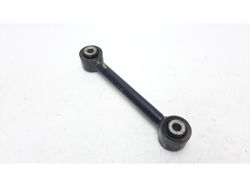 Recambio de brazo suspension inferior trasero izquierdo para hyundai tucson 1.6 cat referencia OEM IAM 55250D7000  