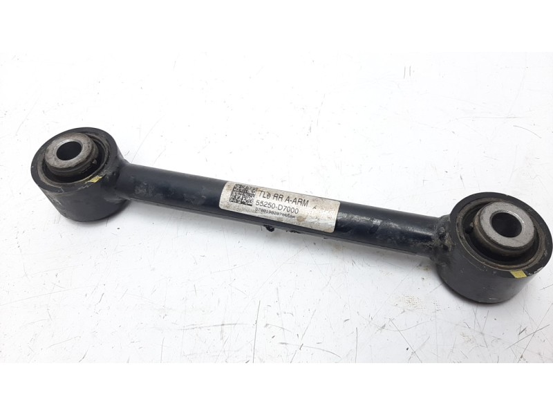 Recambio de brazo suspension inferior trasero izquierdo para hyundai tucson 1.6 cat referencia OEM IAM 55250D7000  