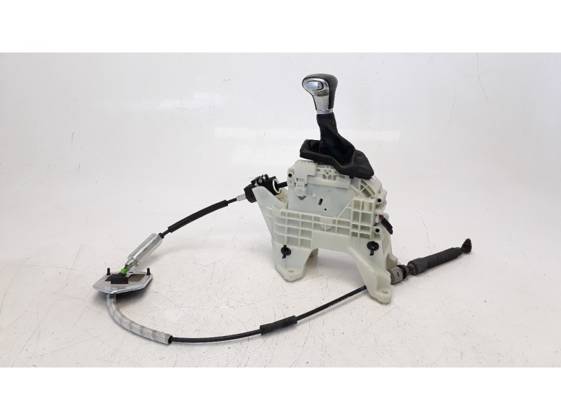 Recambio de palanca cambio para kia niro referencia OEM IAM 46701D4440  
