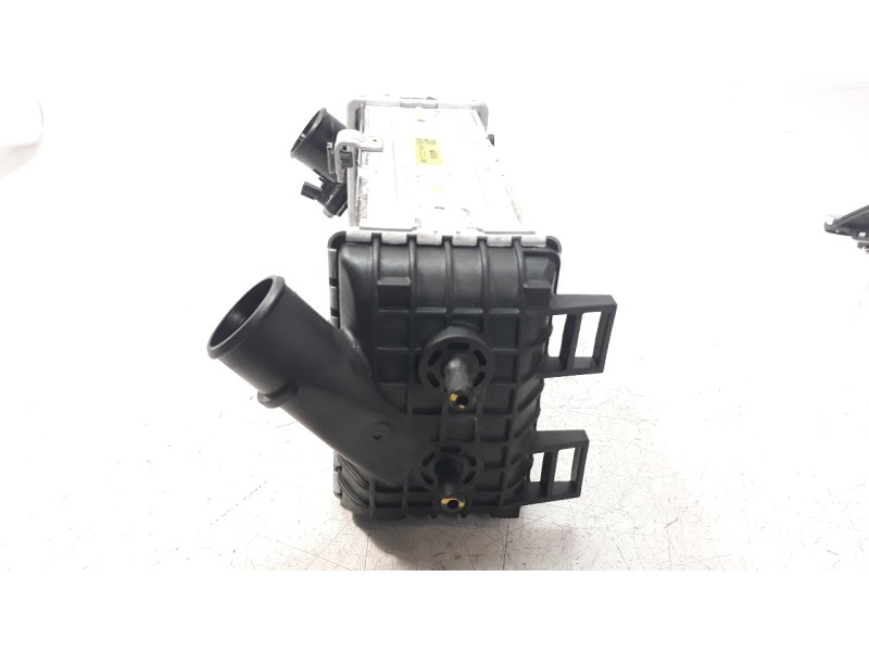 Recambio de intercooler para kia stonic (ybcuv) 1.0 tgdi cat referencia OEM IAM 2827007300  