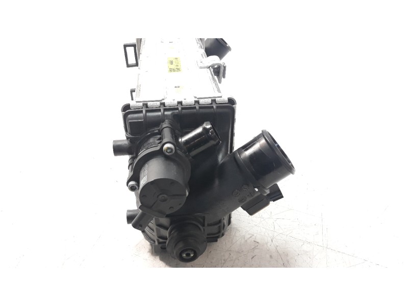 Recambio de intercooler para kia stonic (ybcuv) 1.0 tgdi cat referencia OEM IAM 2827007300  