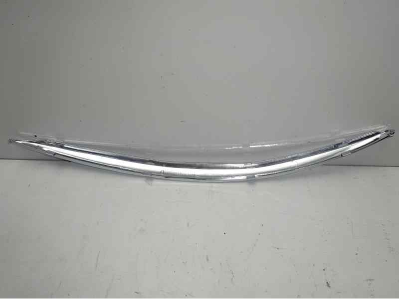 Recambio de molduras delanteras para volkswagen jetta (1k2) referencia OEM IAM  107233819 