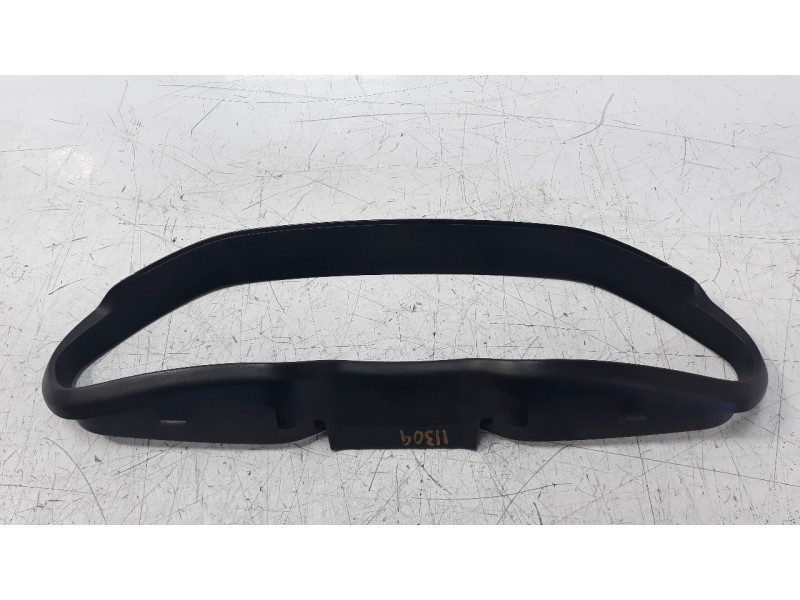 Recambio de moldura para peugeot 208 1.2 12v vti referencia OEM IAM 9673859177  