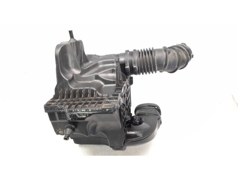 Recambio de filtro aire para renault megane iv grandtour referencia OEM IAM 165006427R  