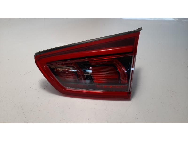 Recambio de piloto trasero derecho interior para kia niro referencia OEM IAM 92404G5120  