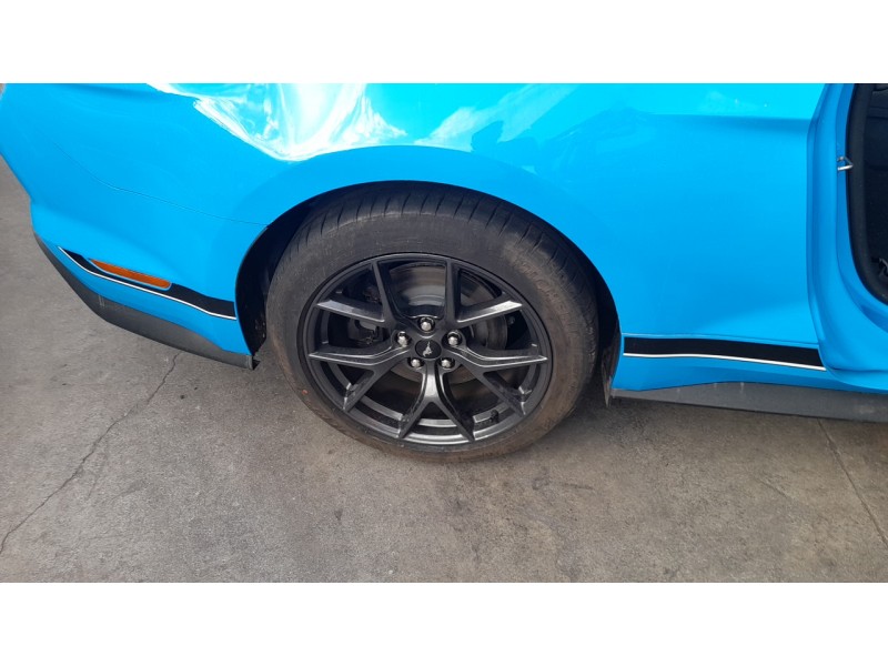 Recambio de mangueta trasera derecha para ford mustang mach 1 referencia OEM IAM 2376812  