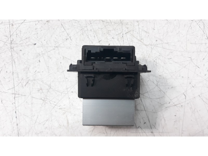 Recambio de resistencia calefaccion para peugeot 208 1.2 12v vti referencia OEM IAM T1000034Z  