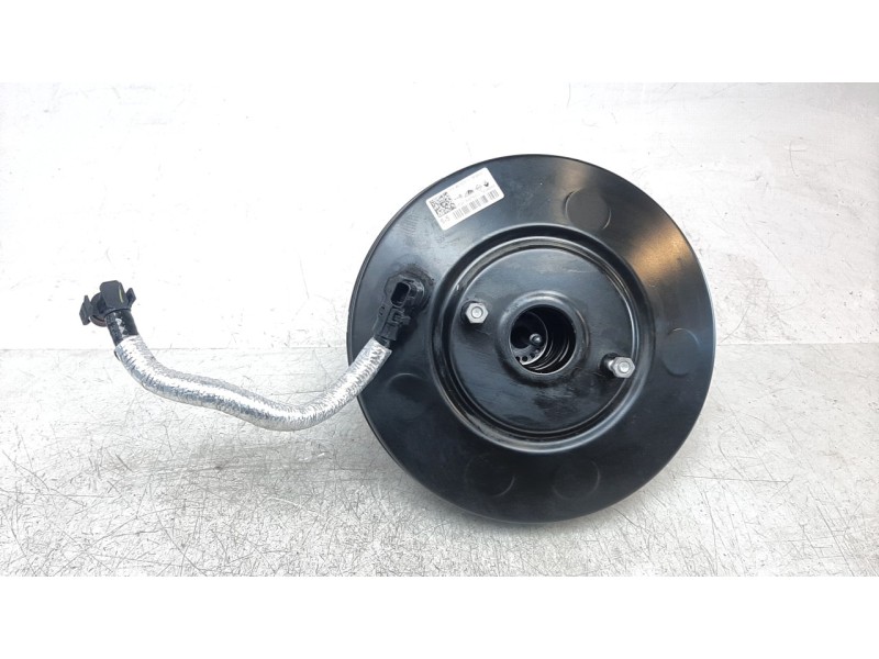 Recambio de servofreno para dacia duster ii prestige referencia OEM IAM 472104797R  