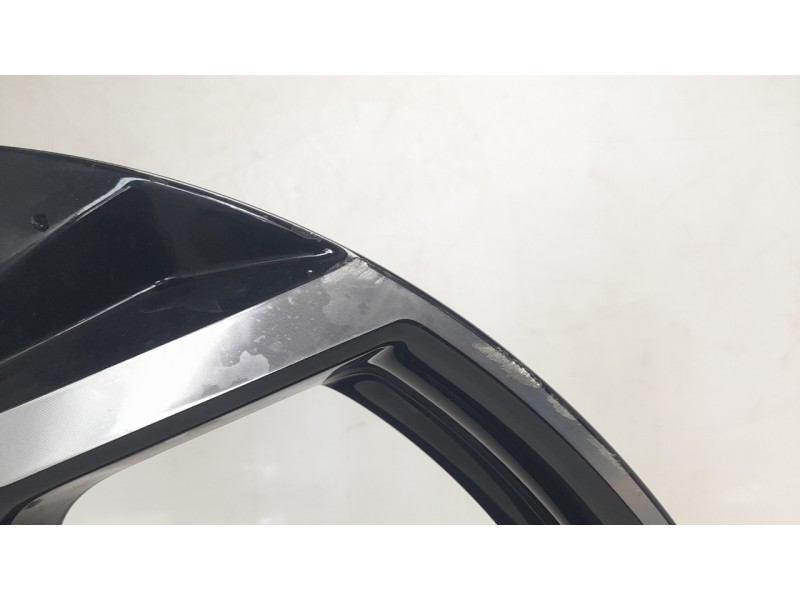 Recambio de llanta para nissan qashqai (j11) tekna referencia OEM IAM D0C00HV05B 19PULGADAS 