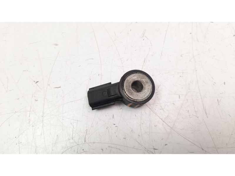 Recambio de sensor para renault megane iv berlina 5p 1.2 tce energy referencia OEM IAM 8200789728  