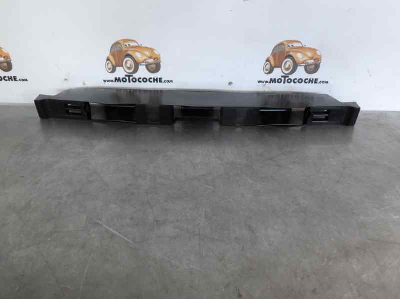 Recambio de refuerzo paragolpes delantero para renault megane iii berlina 5 p referencia OEM IAM 620903212R 107198633 RN4261612