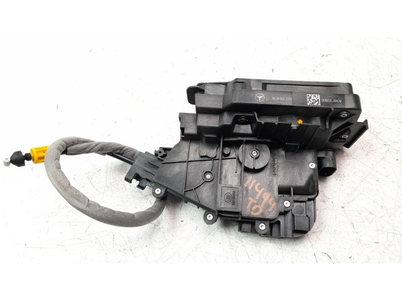 Recambio de cerradura puerta trasera derecha para mercedes-benz clase c (w205) familiar 2.1 cdi cat referencia OEM IAM A22200640