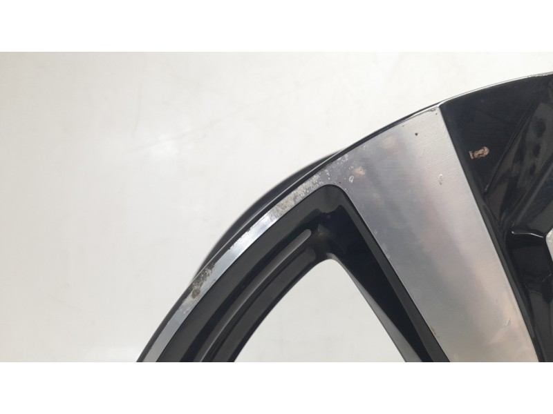 Recambio de llanta para nissan qashqai (j11) tekna referencia OEM IAM D0C00HV05B 19PULGADAS 