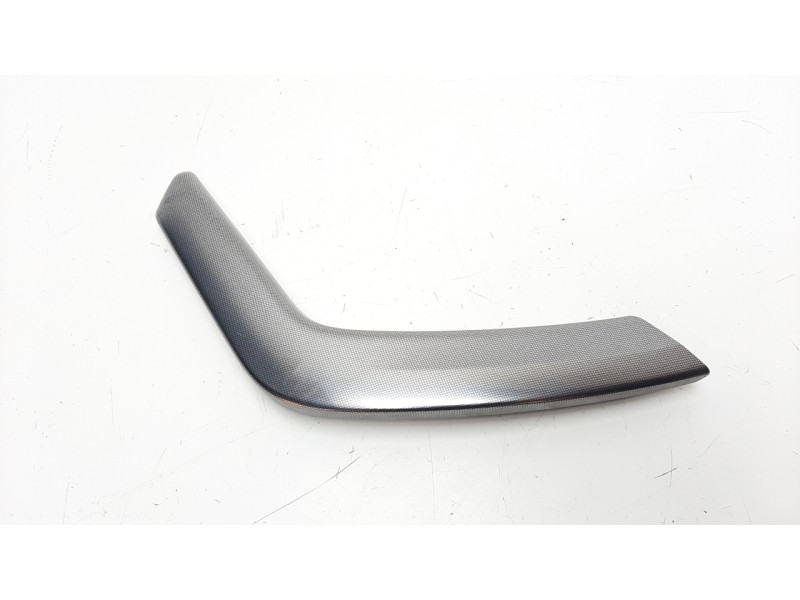 Recambio de moldura para peugeot 2008 (--.2013) 1.2 12v e-thp referencia OEM IAM 9673871577  